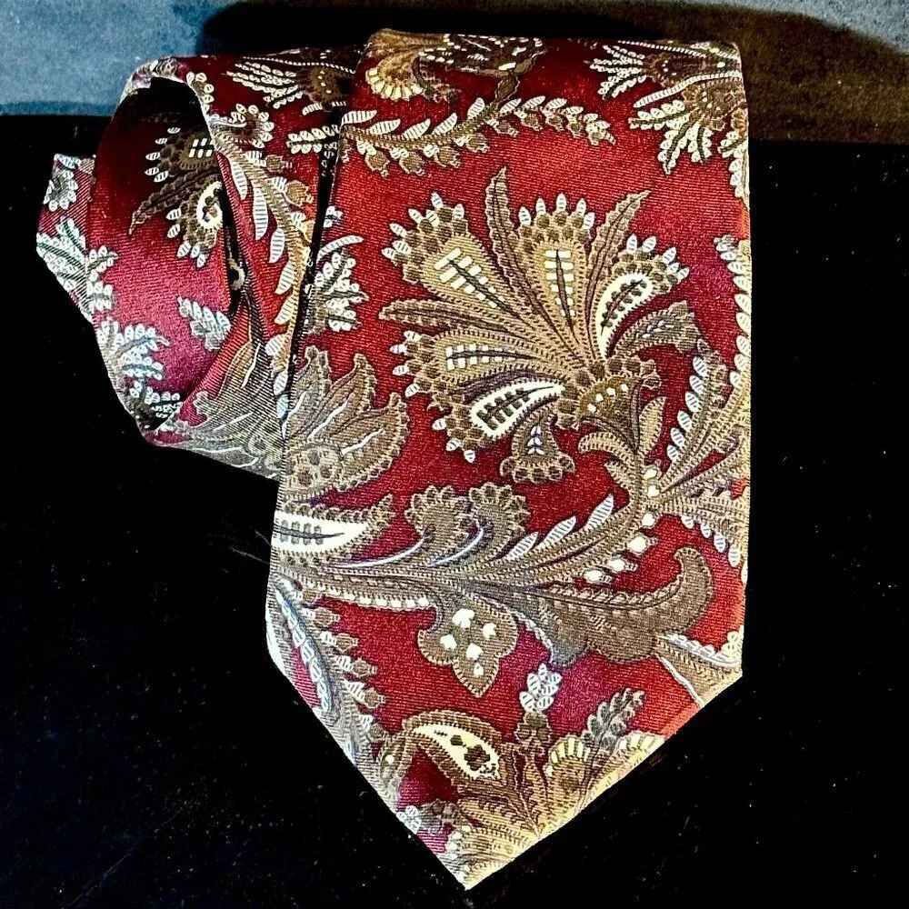 Dior Mid Century Modern Ties Neckwear Tie 100% All Silk Brown Baroque Paisley